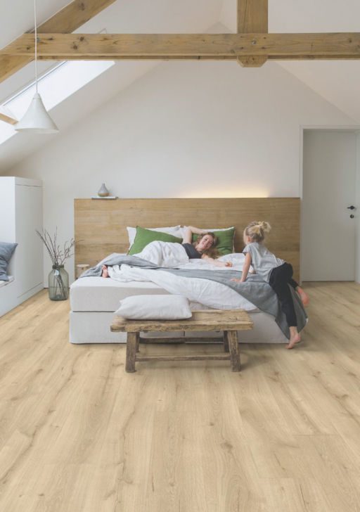 QuickStep Majestic Desert Oak Light Natural Laminate Flooring, 9.5mm